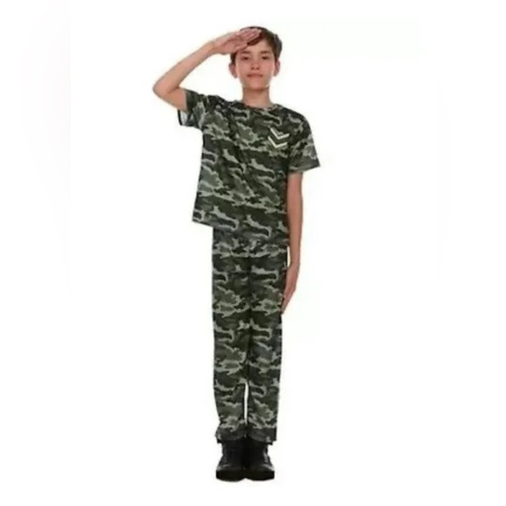 New Camo Soldier Costume Halloween size Small (4-6) short sleeve Boys or Girls